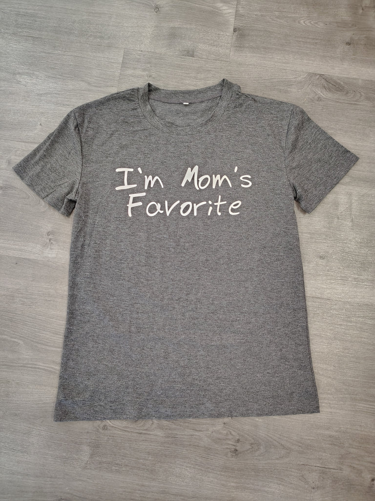 "I'm Mom’s Favorite" Funny Graphic Tee – Unisex Casual T-Shirt🩷